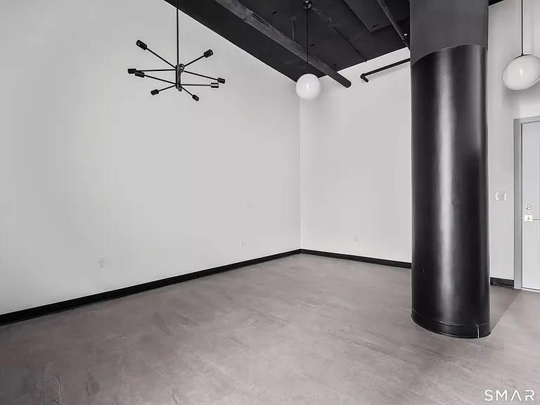 475 Myrtle St #404 — Photo 4