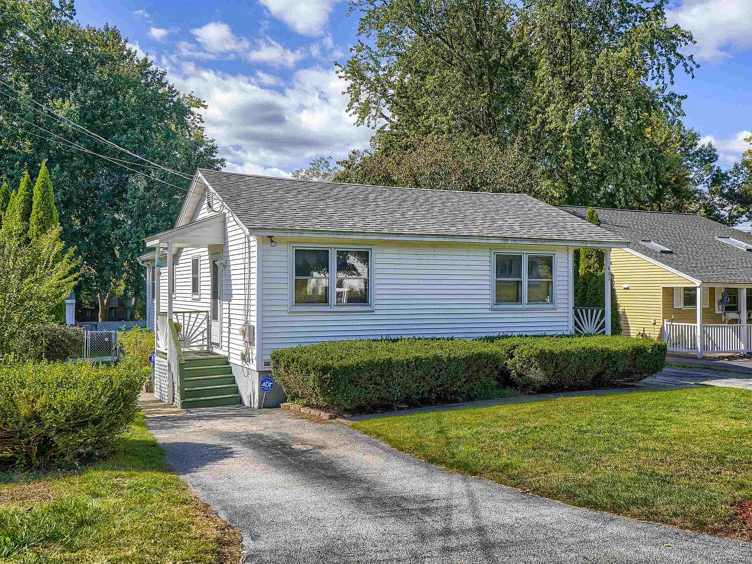 602 Brown Avenue, Manchester, NH 03103 Zillow