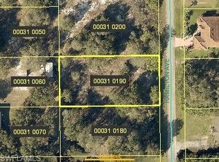 1813 Hamilton Ave, Lehigh Acres, FL 33972