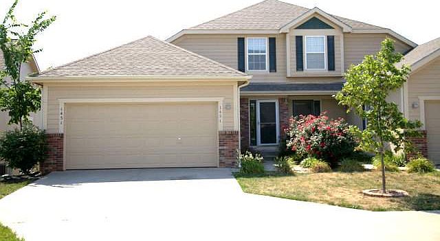 1451 Legends Cir Lawrence, KS listing photo #1