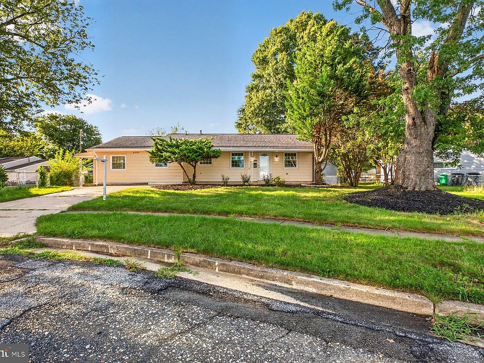 1st image of 6204 Auth Rd