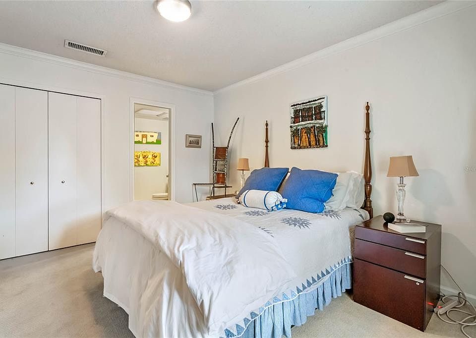 1st image of 2824 Plaza Terrace Dr