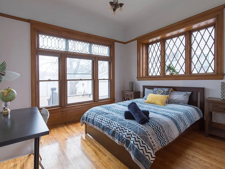 2213 Aldrich Ave S #1 — Photo 7