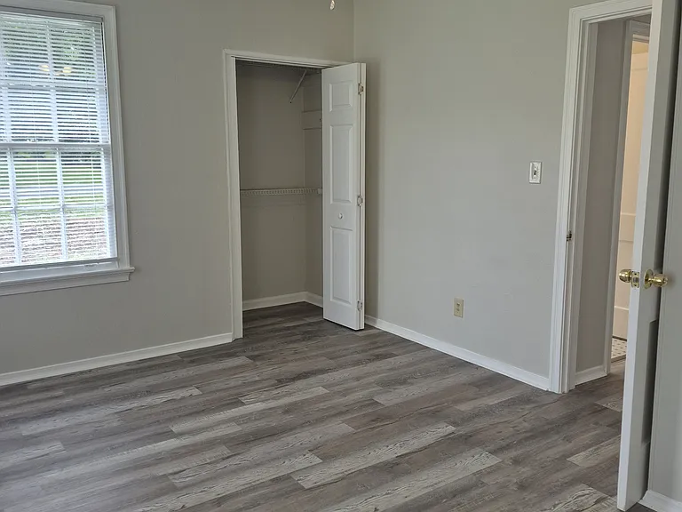 812 Cherokee Ave — Photo 14