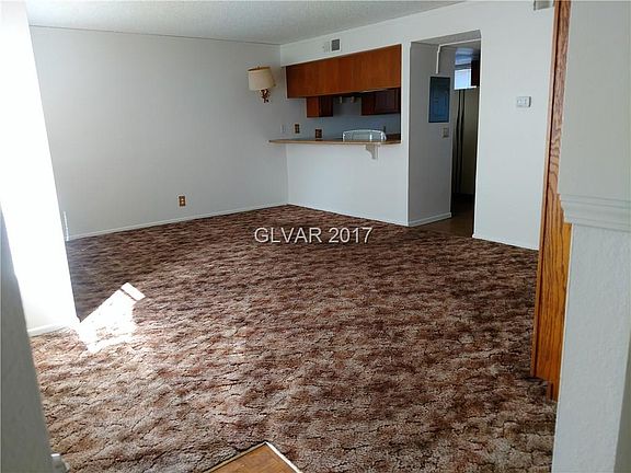 3rd image of 221 N 18th St APT B
