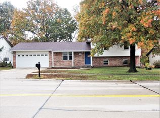 2224 Graystone Dr, Saint Charles, MO