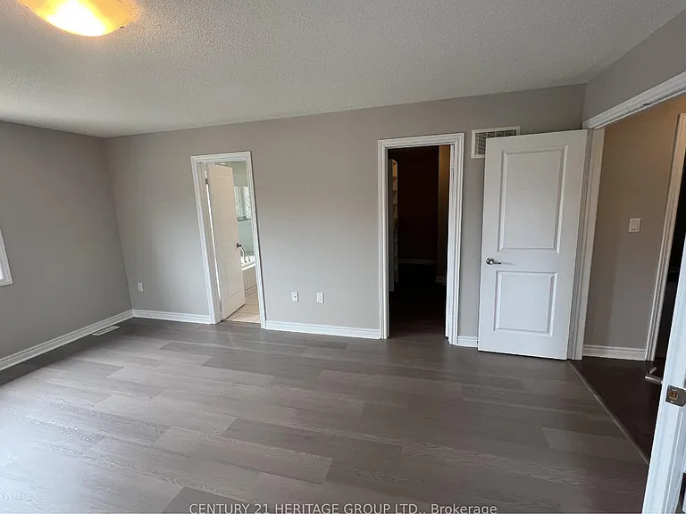 860 Elvidge Trl — Photo 28