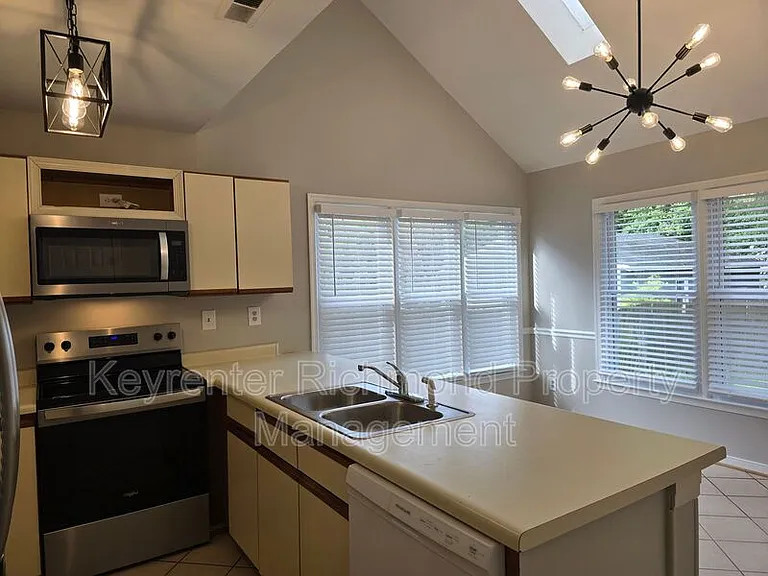 5204 Reids Pointe Rd — Photo 11