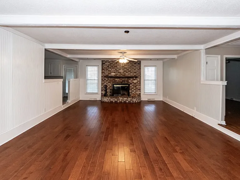 765 Leafwood Rd — Photo 10