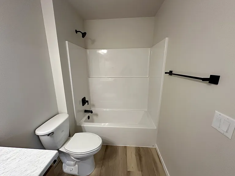 217 E Countryside Ave — Photo 8