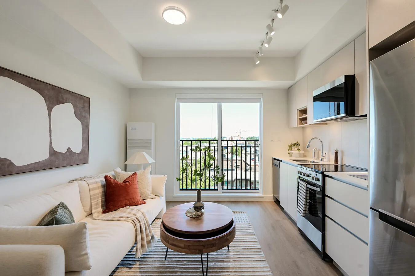 Spencer Block — Photo 1