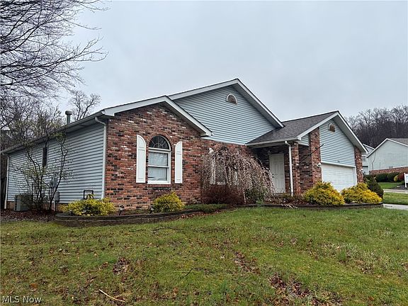 3rd image of 9973 Delores Dr