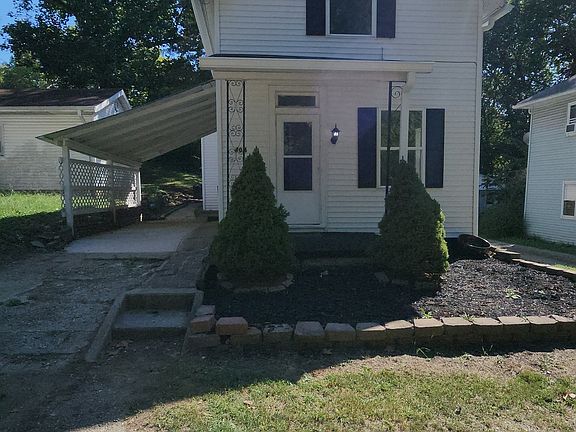 2nd image of 404 W 2nd St