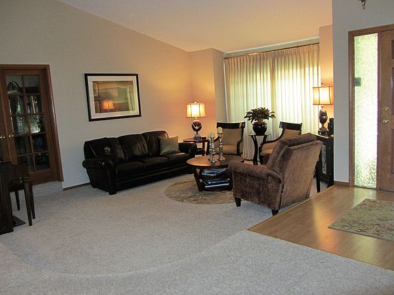 4th image of 2507 SE 152nd Ave