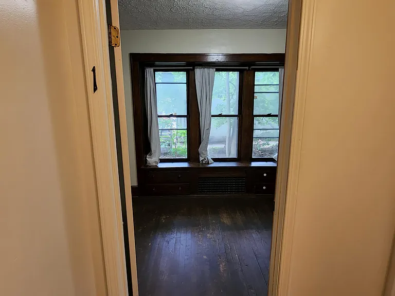 114 Linden Rd #2 — Photo 11