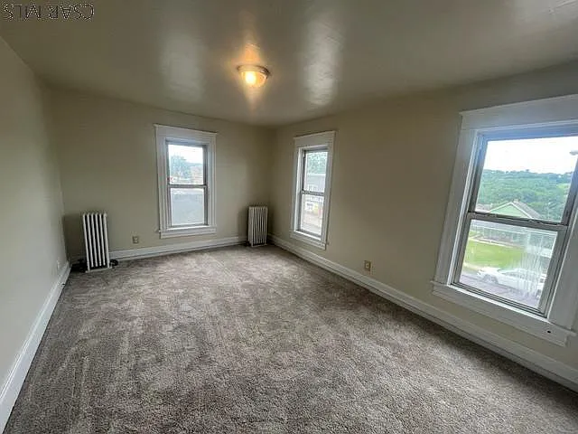 509 Graham Ave — Photo 13