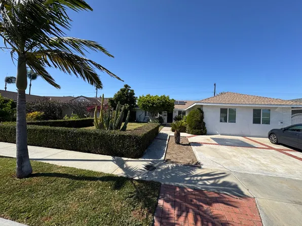 5501 Stardust Dr, Huntington Beach, CA 92647