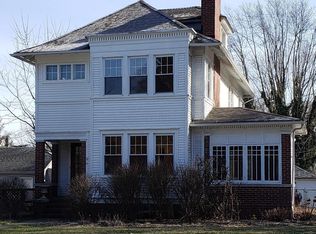 712 Mount Vernon Rd, Newark, OH 43055