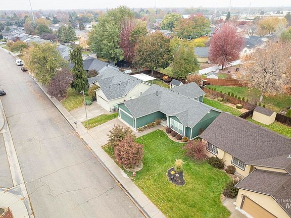 4th image of 13506 W Meadowdale Dr