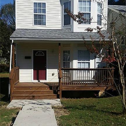 2nd image of 1606 National St