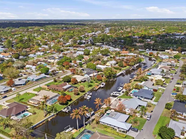 1489 SW Pine Tree Lane, Palm City, FL 34990