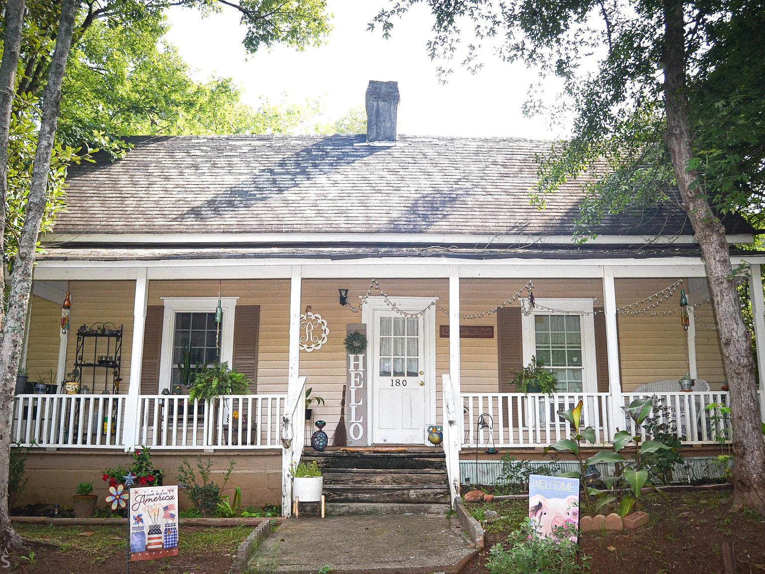 180 Cross St, Maysville, GA 30558 | Zillow