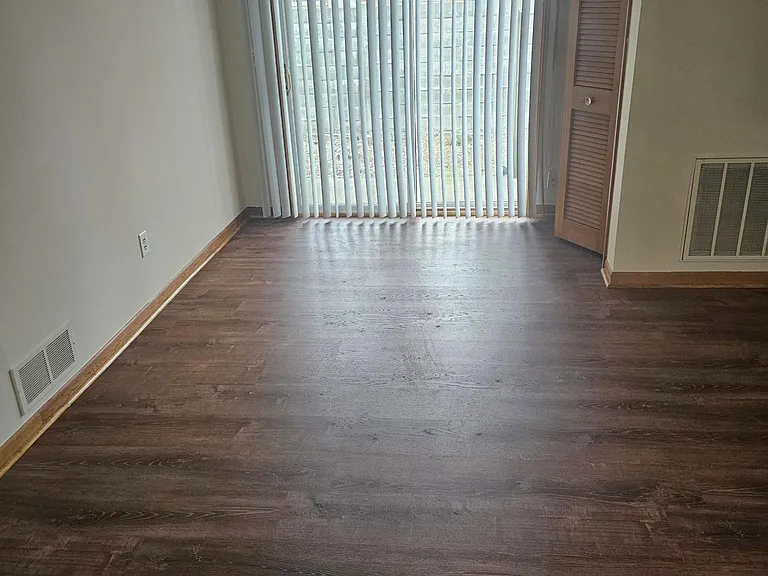 30340 Wedgewood Cir — Photo 3