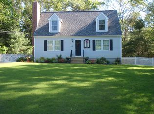 296 Black Cat Rd, Plymouth, MA 02360