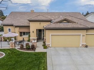 13810 Blossom Ridge Dr, Bakersfield, CA 93306