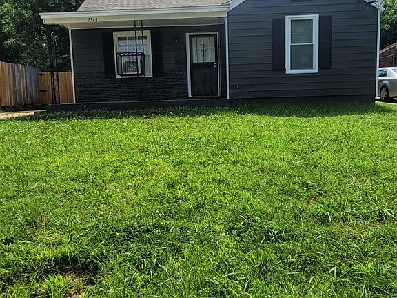 2nd image of 2344 Warren St