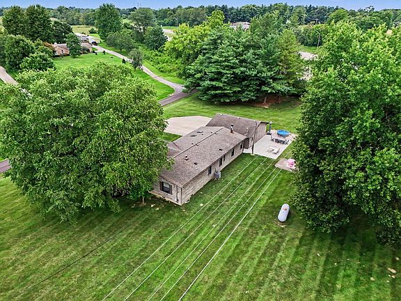 3rd image of 2706 Watts Rd