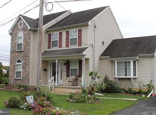 104 Overbrook Ave, Swarthmore, PA 19081