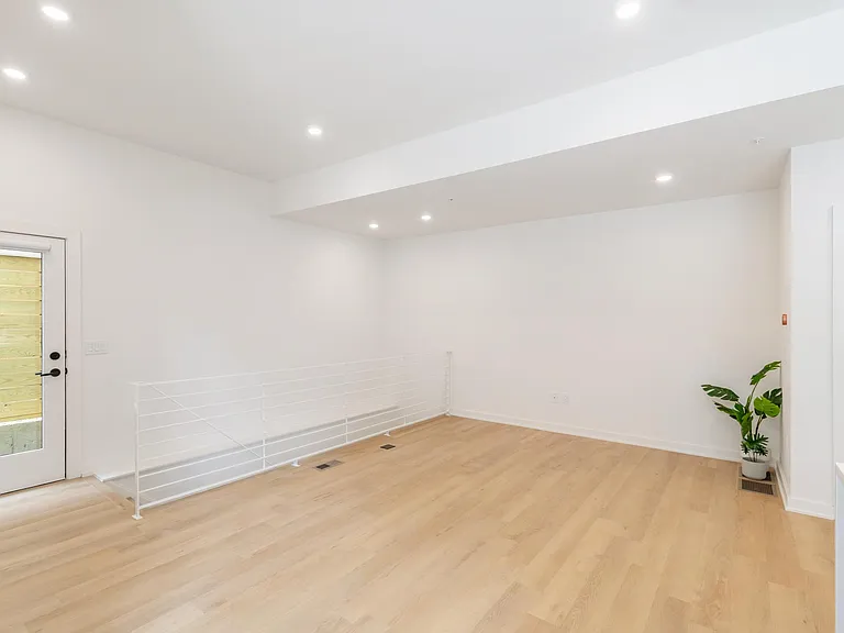 1424 Germantown Ave #3 — Photo 11