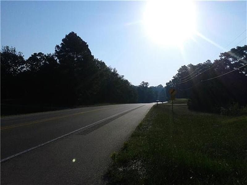 2nd image of 1455 Highway 70 W
