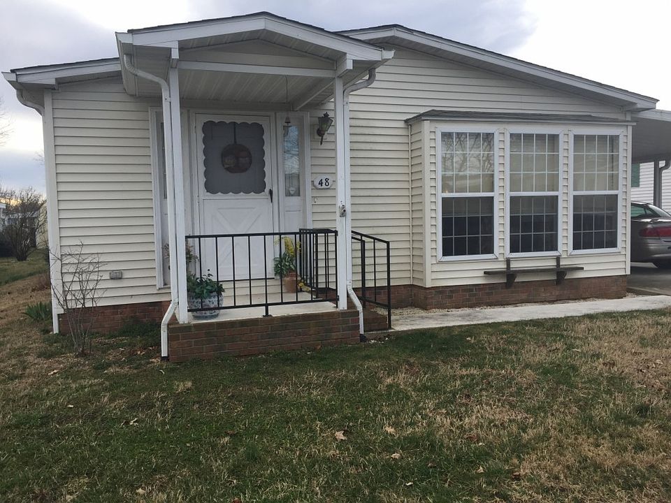 1st image of 48 Diamond Oak Way