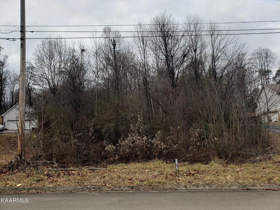 1st image of Bartlett Dr