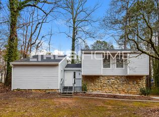 6812 Ivy Log Dr, Austell, GA 30168