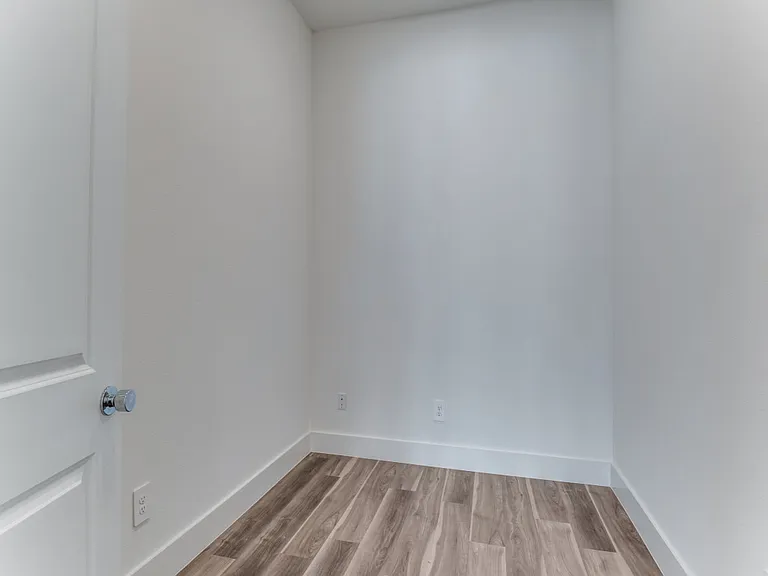 804 Eaglescliffe Lndg — Photo 10