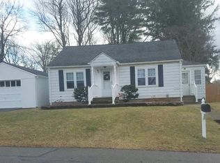 4 Grenier Ave, Webster, MA 01570