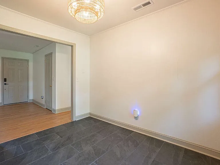 4295 Dorsey Dr — Photo 16