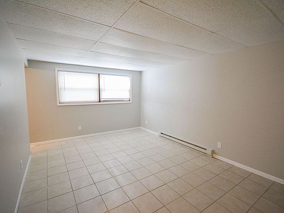 4th image of 210 2nd Ave NW #8