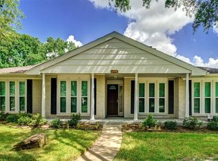 10902 Chevy Chase Dr, Houston, TX 77042