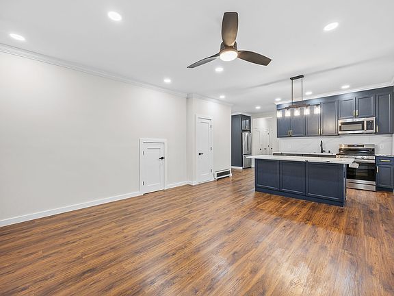 5th image of 269 Montgomery St #1