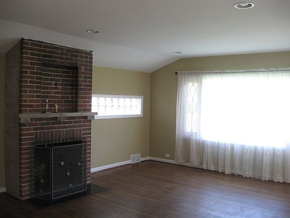 4th image of 14046 Lavergne Ave