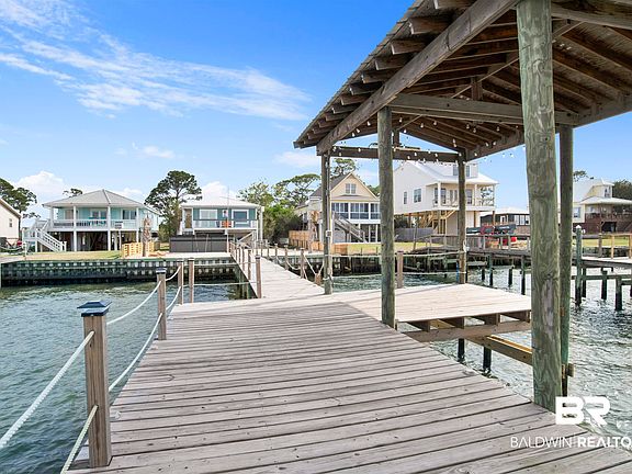 3rd image of 8205 Gulf Beach Ln