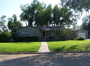 903 Park Ave, Panhandle, TX 79068