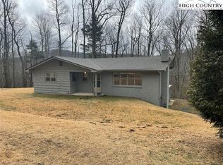 252 Coffey Knob Rd, Boone, NC 28607