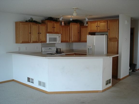 7627 Arbor Lane - 2_03212015