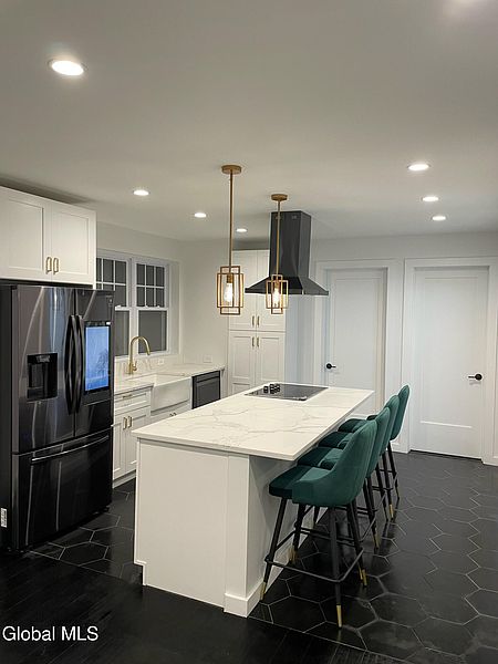 2nd image of 119-28 8th Avenue