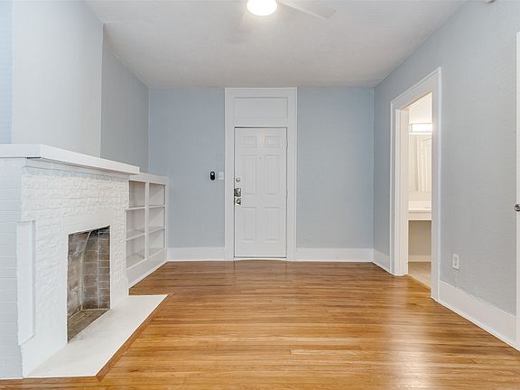 4th image of 5211 Worth St